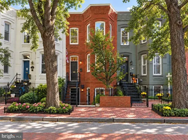 1428 Swann St Nw, Washington