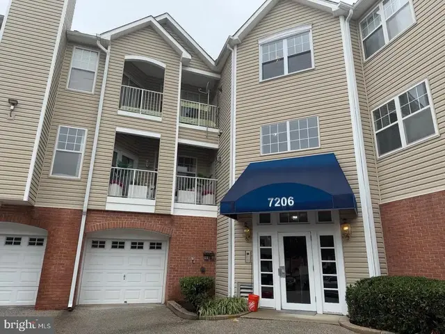 7206 Bogley Rd #202, Baltimore