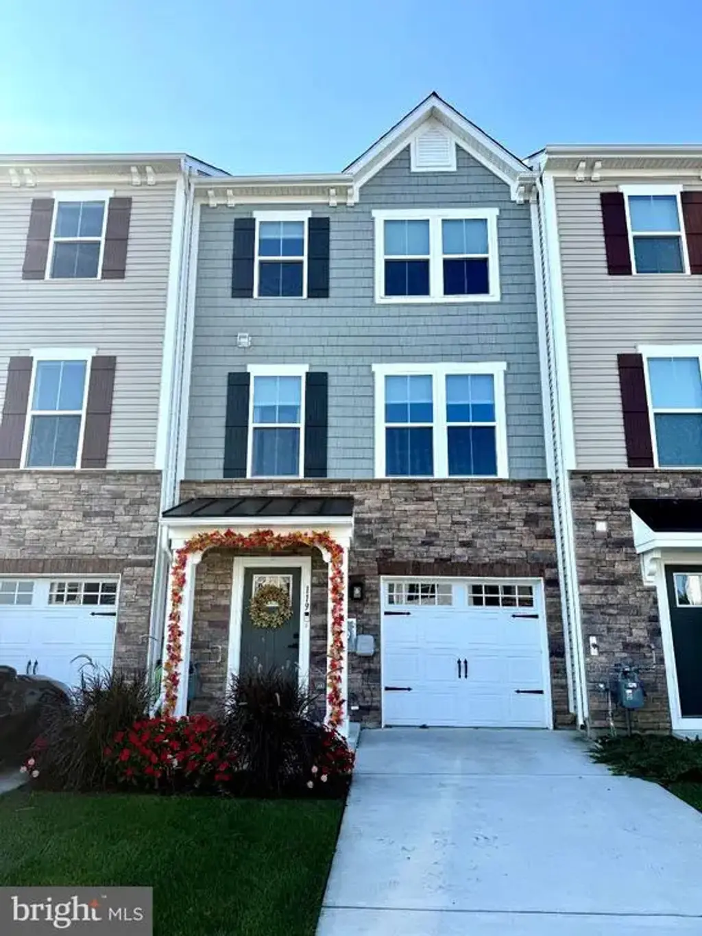 119 Roundstone Run, WOOLWICH TWP
