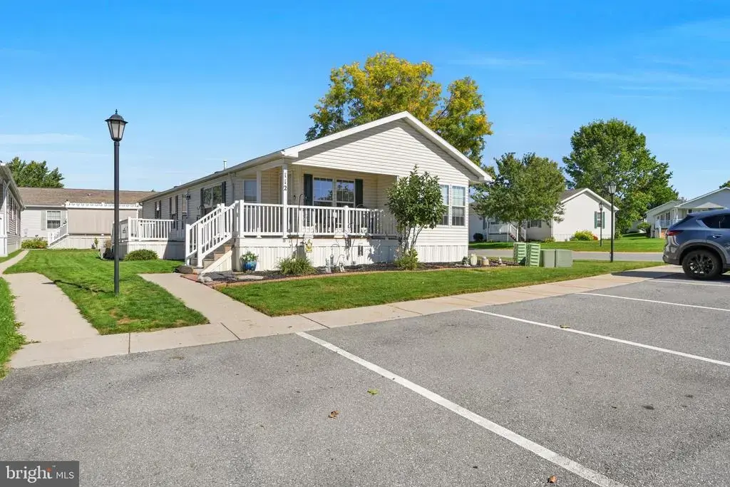 112 Summers Dr, LANCASTER