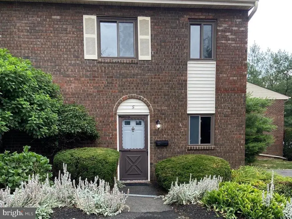5 Kings Ct #5, HATBORO