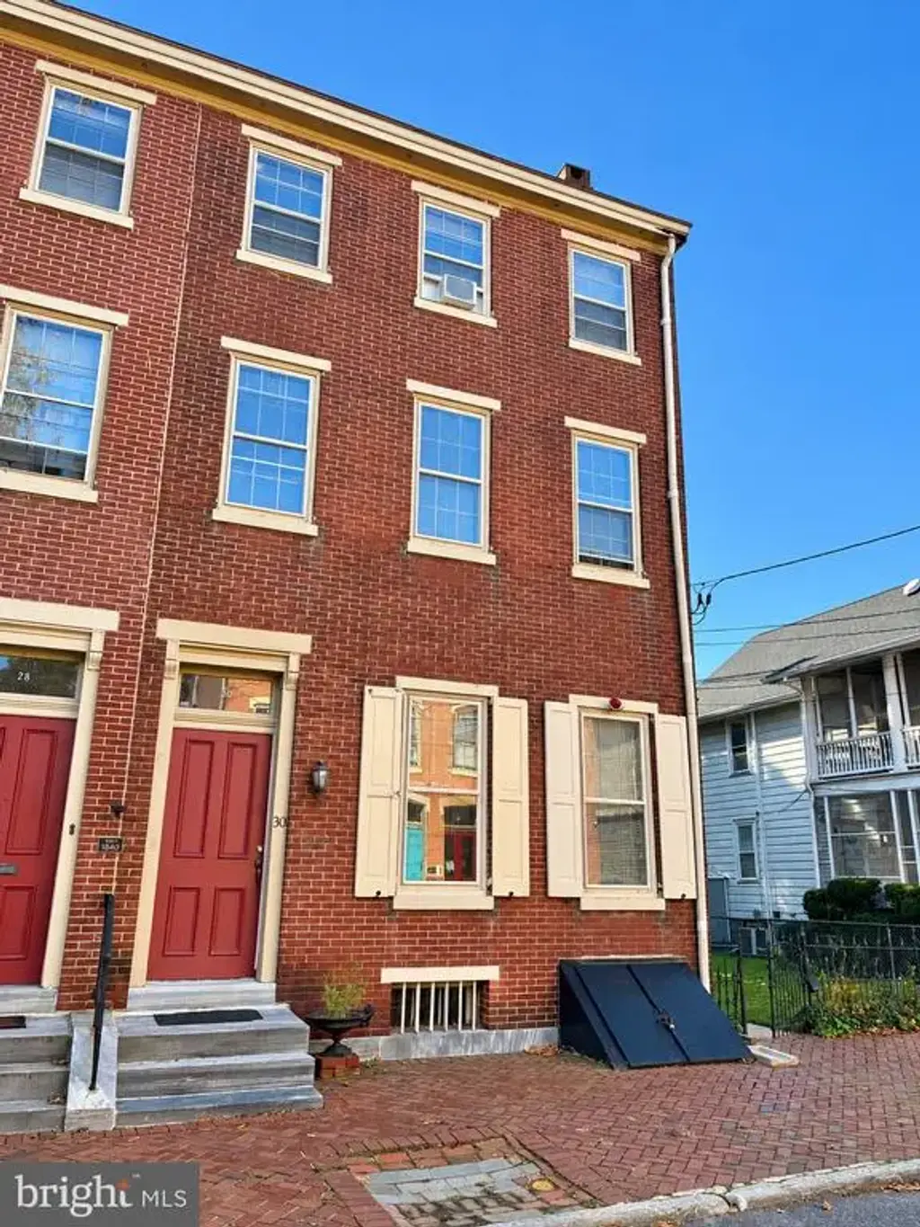 30 W Union St #c, BURLINGTON