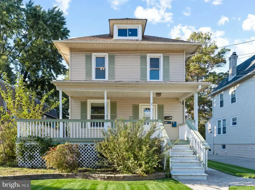 41 W Clinton Ave #b, OAKLYN