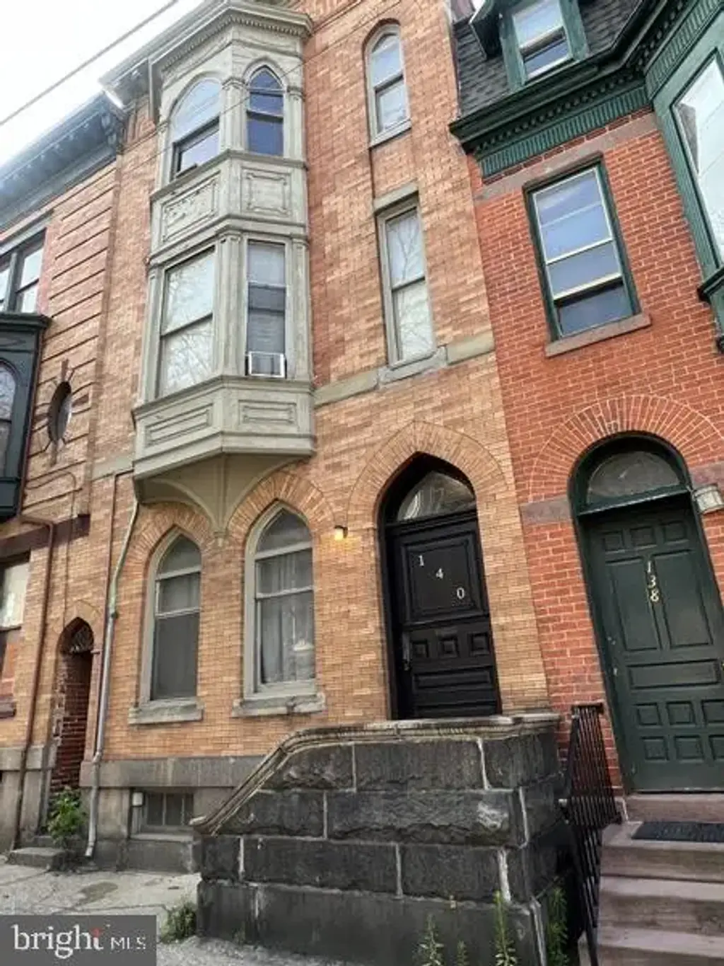 140 E Philadelphia St #2, YORK