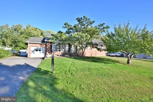 112 Mechanics Valley Rd, North East