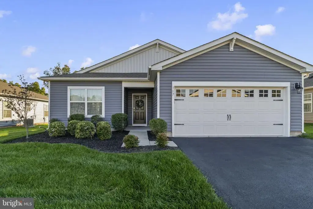 117 Lilly Dr, POTTSTOWN