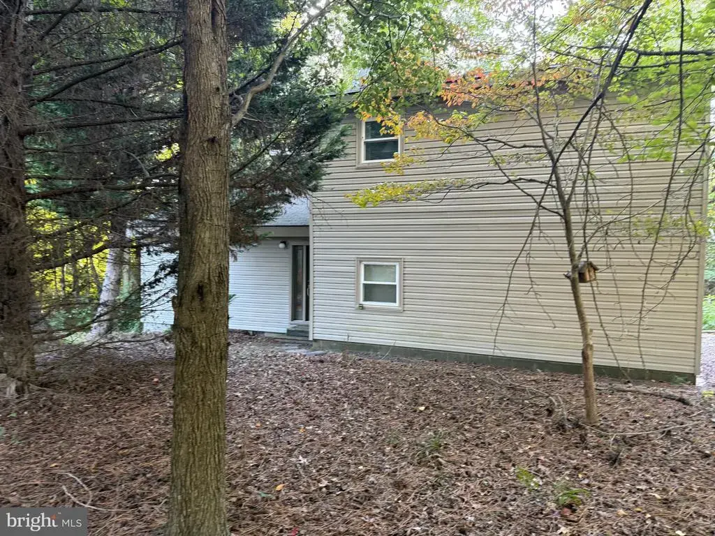 2894 N Independence Dr, MONTROSS