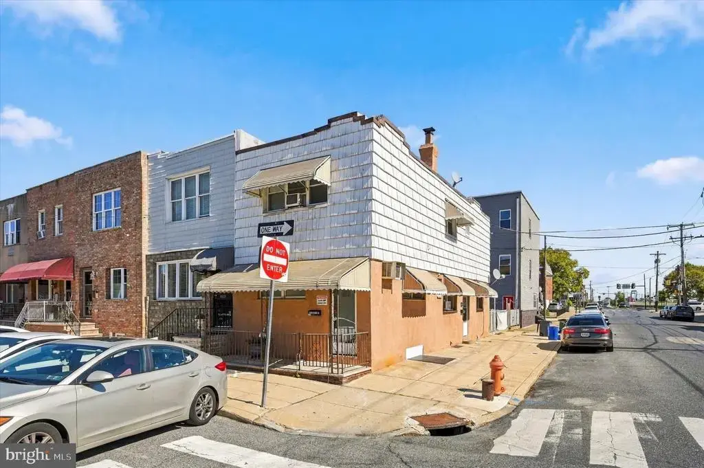2951 S 15th St #1, PHILADELPHIA