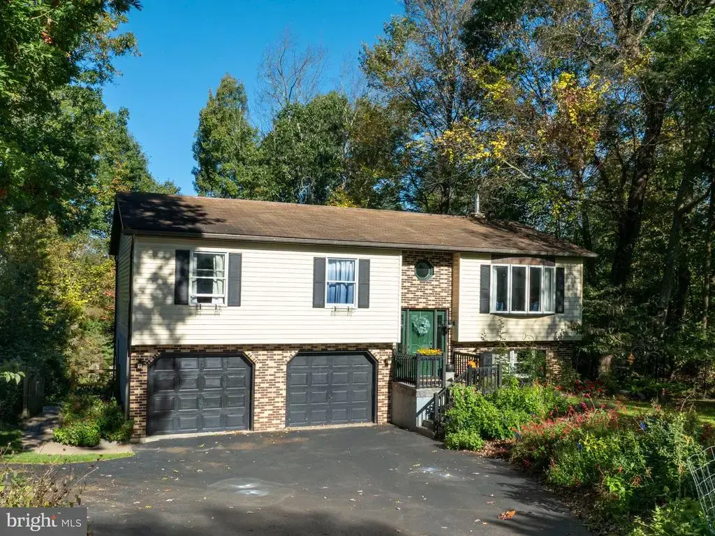 143 Susan Ln, PORT MATILDA