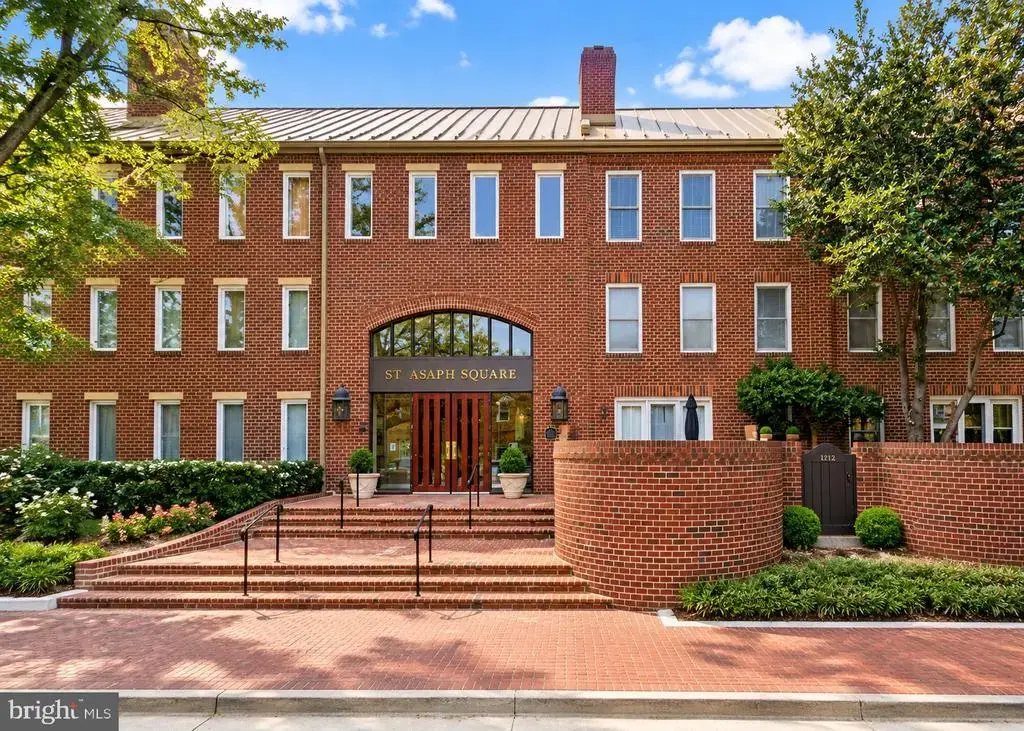 801 S Pitt St #332, ALEXANDRIA