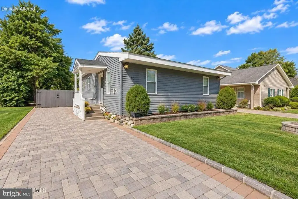 15 Cherry St, LITTLE EGG HARBOR TWP