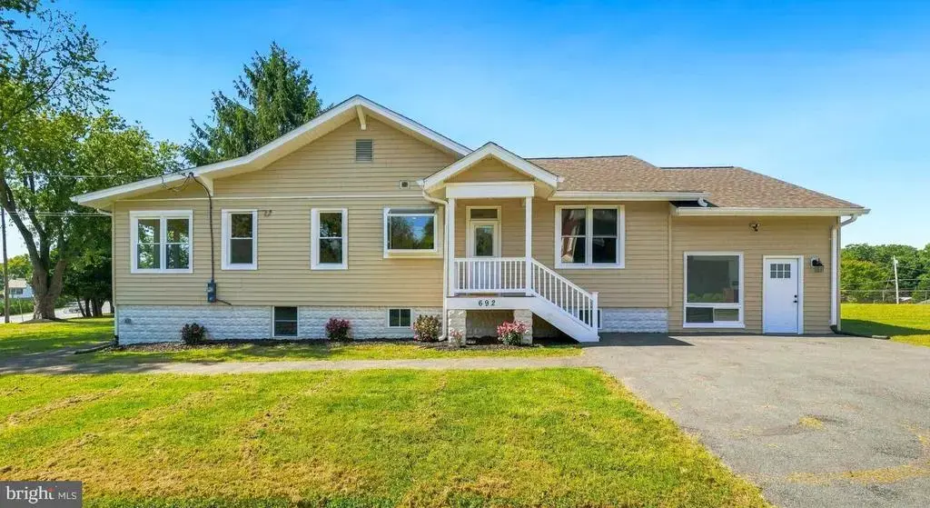 692 Ridge, MOUNT AIRY