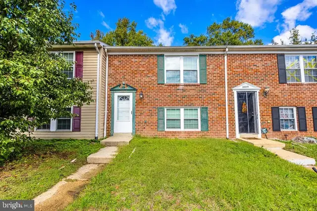 1011 Copperfield Ct, Waldorf