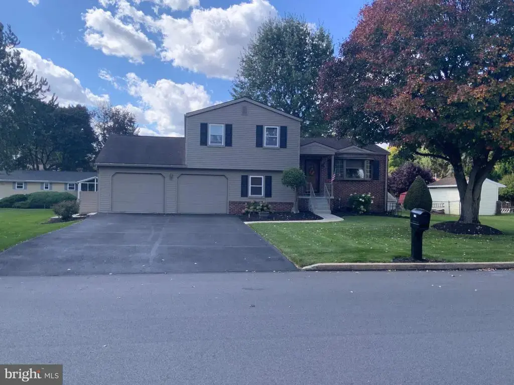 1219 Grubb Rd, PALMYRA