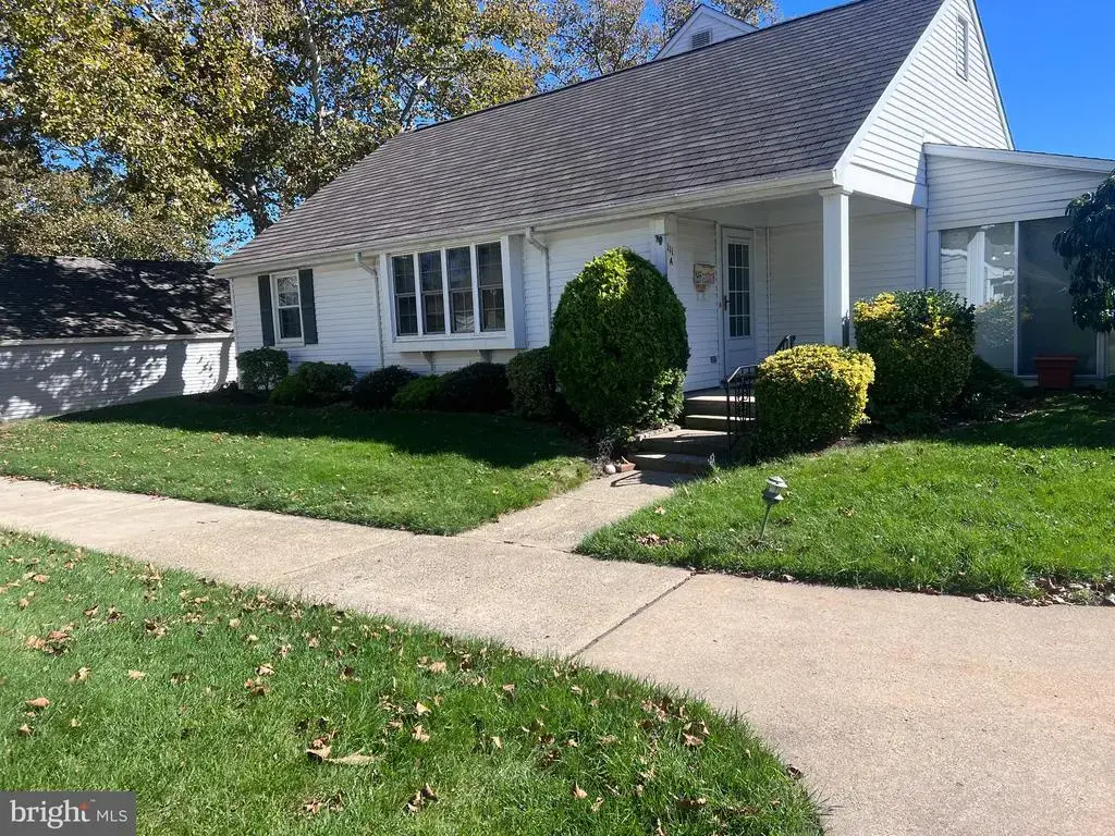 111 Hanover Ln #a, MONROE TWP