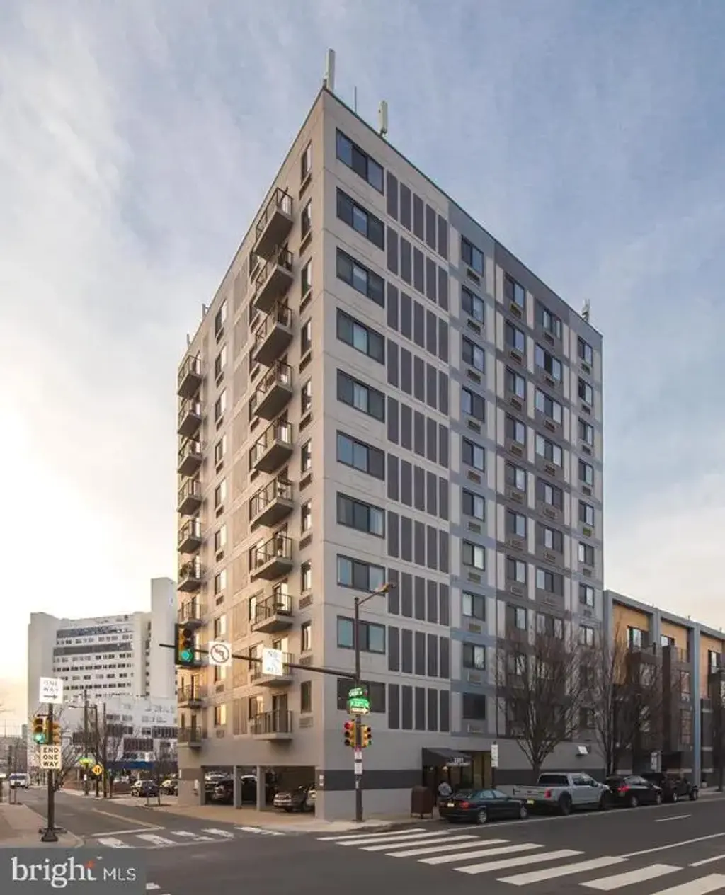 2201 Cherry St #203, PHILADELPHIA