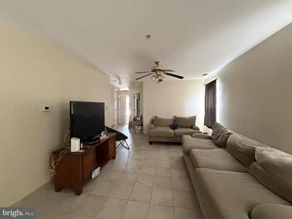 54 Foxglove Dr, DELRAN TWP