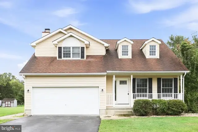 8 Mariners Ct, Elkton