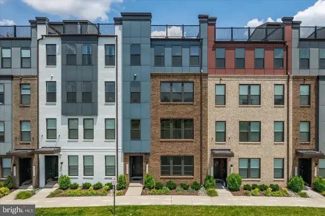 20316 Newfoundland Sq, Ashburn