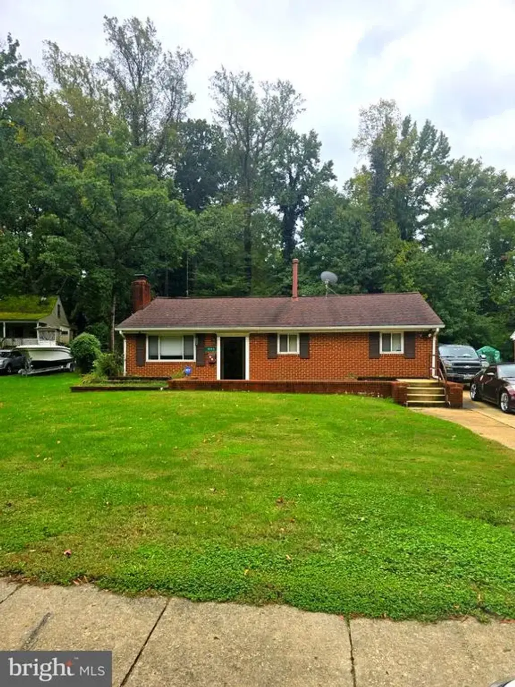 6405 Woodland Rd, SUITLAND
