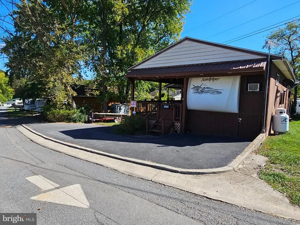 Block 6 Lot 27 Yogi Bear Rd, FALLING WATERS
