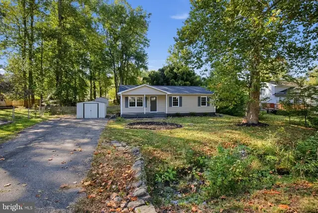 6016 Collier Dr, Fredericksburg