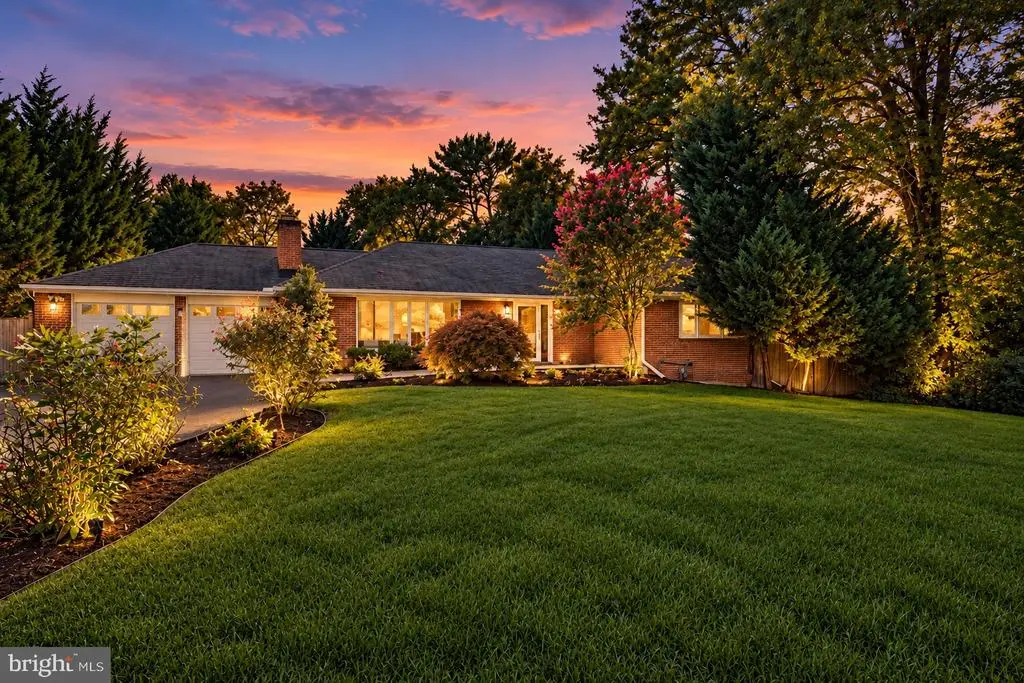 7608 Quintana Ct, BETHESDA