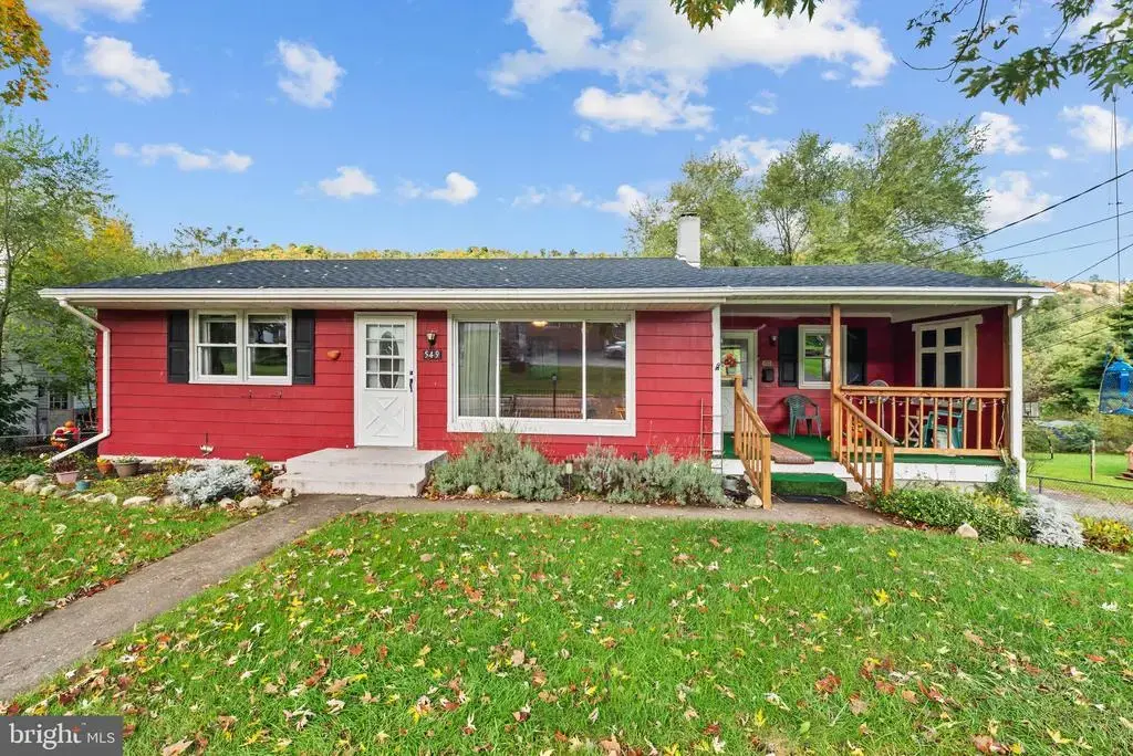 549 Harrison Ave, BERKELEY SPRINGS