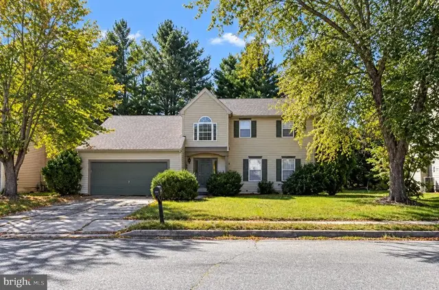 214 Northdown Dr, Dover