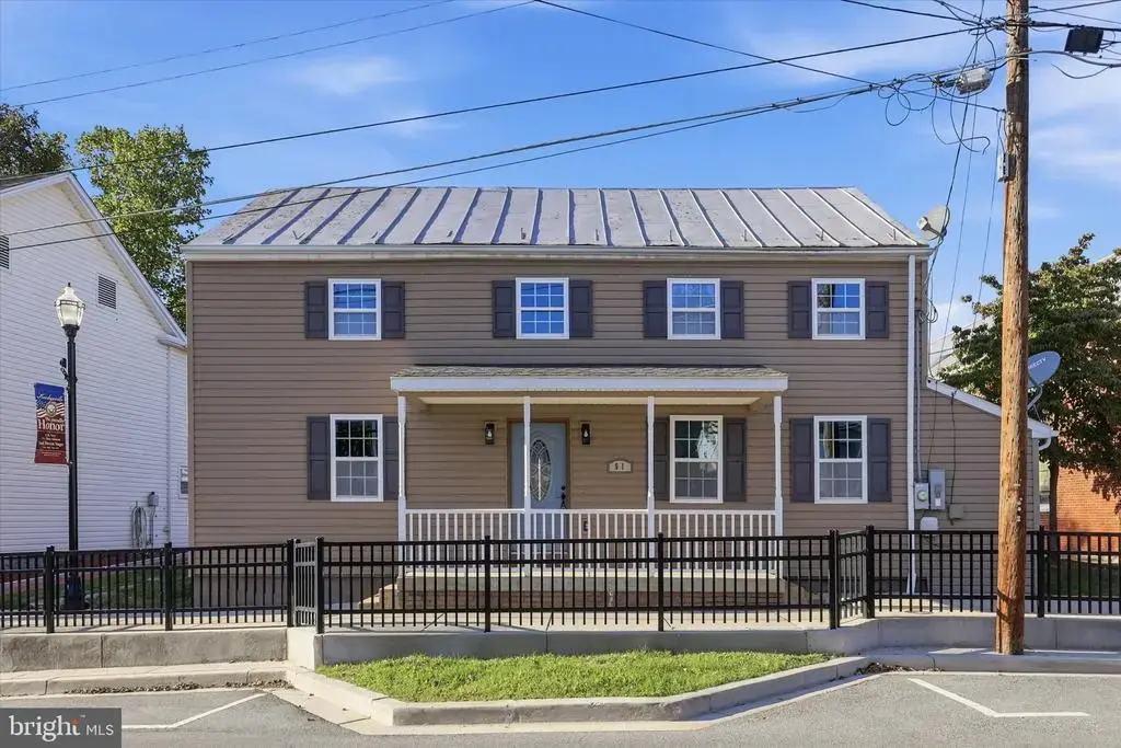 51 N Main St, KEEDYSVILLE