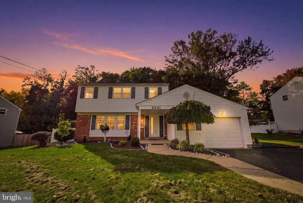 2241 Blackhorse Dr, WARRINGTON
