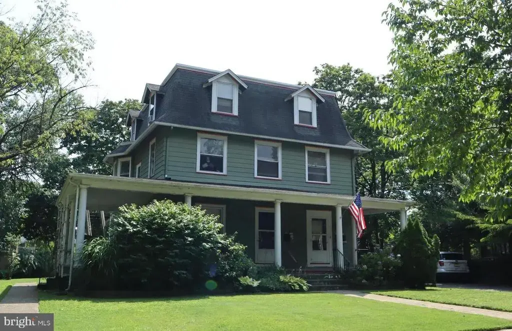 208 Linden Ave #c, RIVERTON