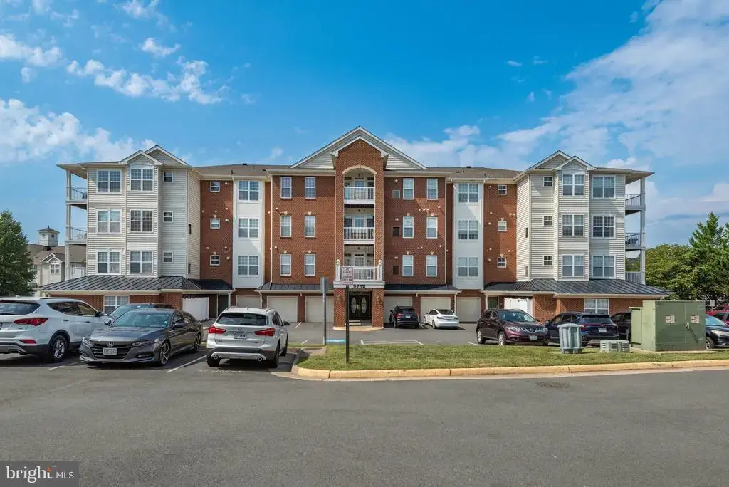 9712 Handerson Pl #unit 301, MANASSAS PARK