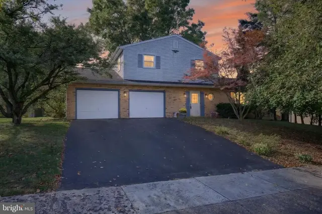 5869 Laurel St, Harrisburg
