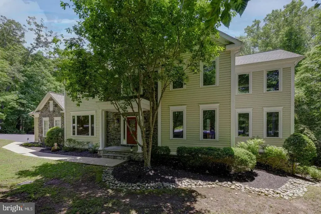 4689 Occoquan Overlook, WOODBRIDGE