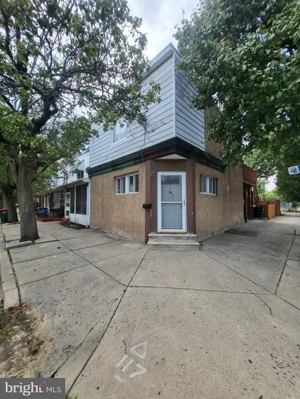 2100 W 6th St, CHESTER