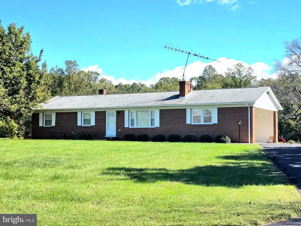 17195 Reva Rd, CULPEPER