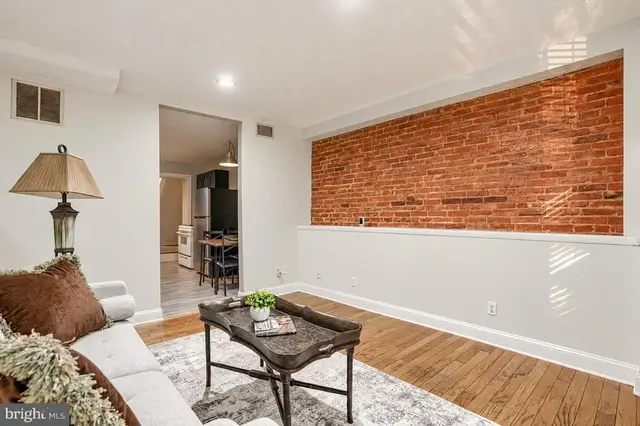 2214 Fleet St, Baltimore