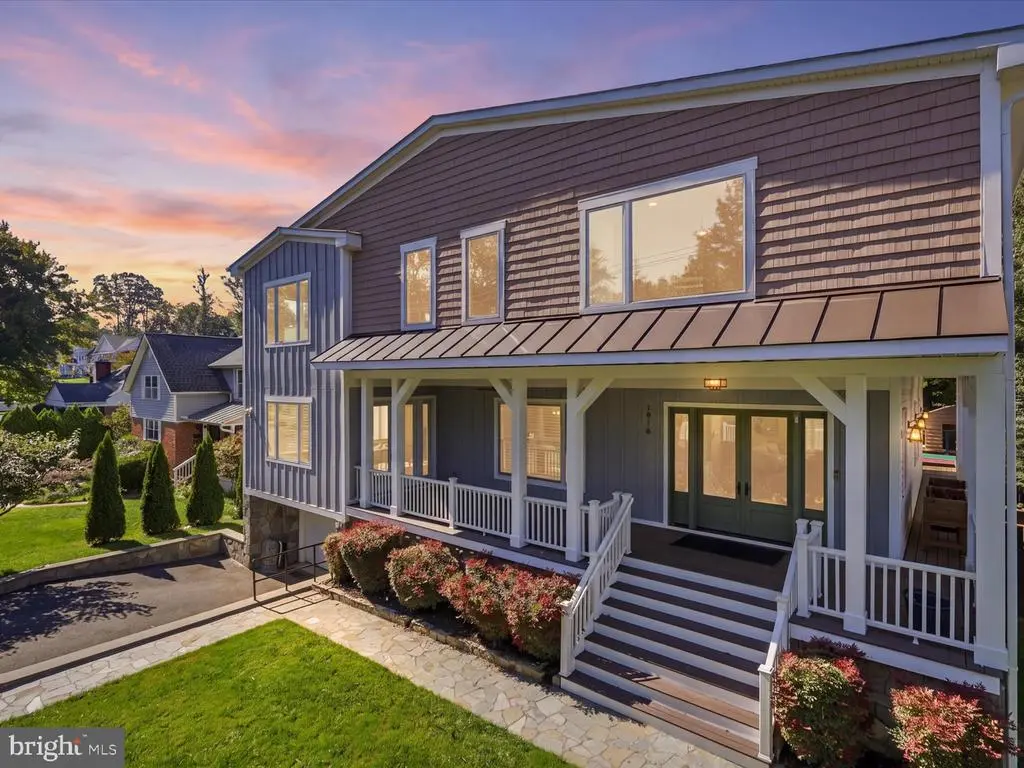 1916 Youngblood St, MCLEAN