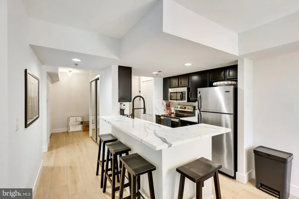 1001 N Vermont St #311, ARLINGTON