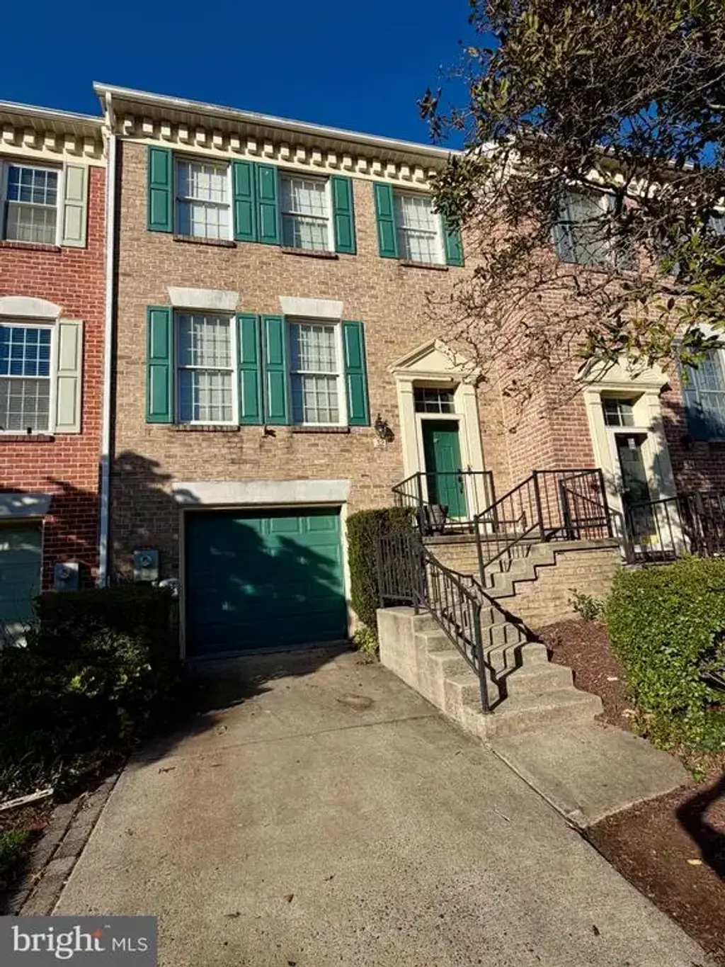 32 Goucher Woods Ct, TOWSON