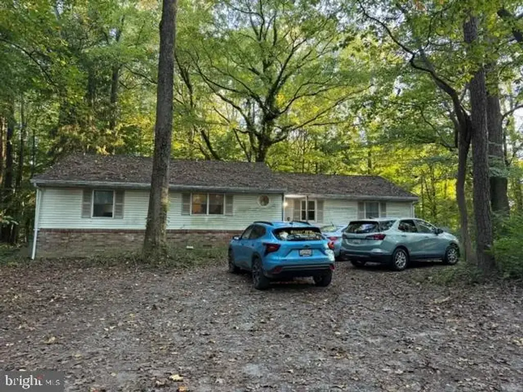 108 Griffin Ct, CENTREVILLE