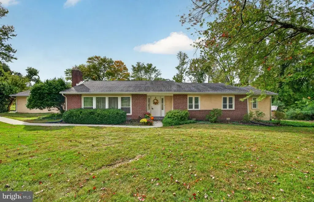 303 Taylor Ln, KENNETT SQUARE