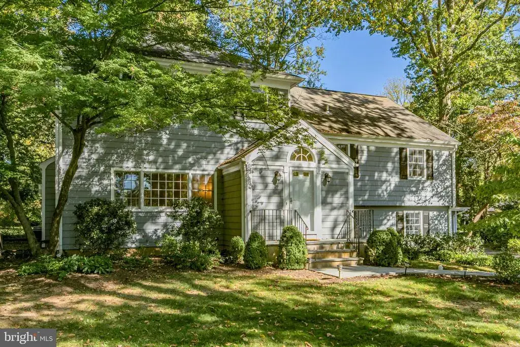 19 Pardoe Rd, PRINCETON