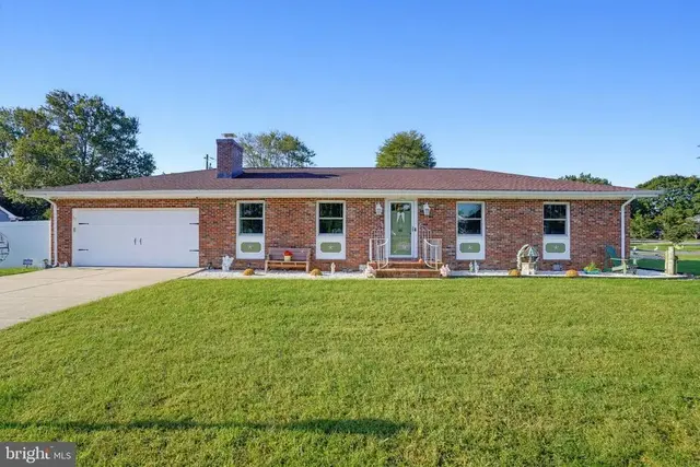 18204 Holly Ln, Lewes