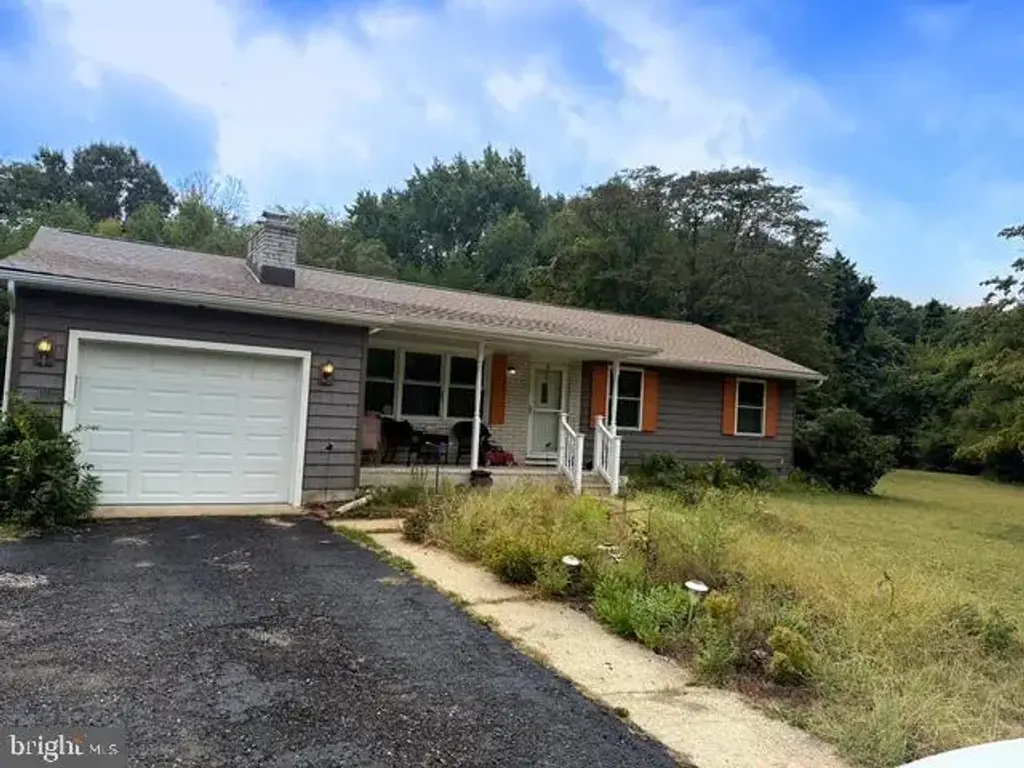 46 Station Rd, LEESBURG