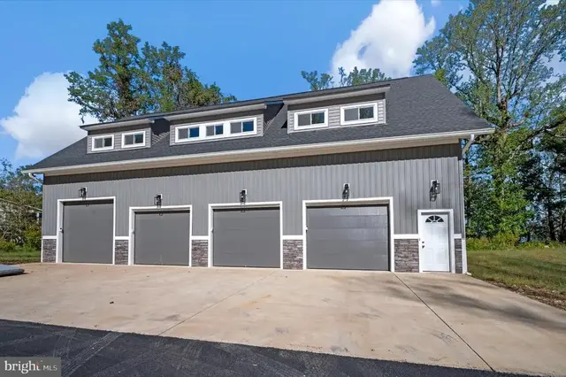 34 Cannon Bluff Dr #2, Stafford