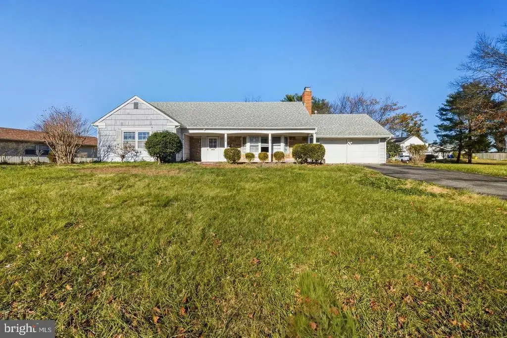 125 Country Club Rd, WILLINGBORO