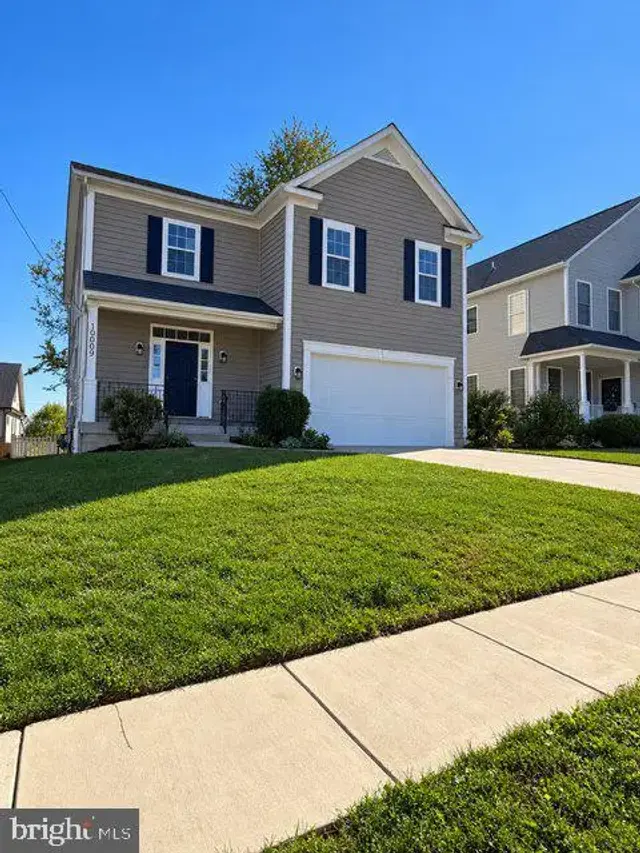 10009 Dickens Ave, Bethesda