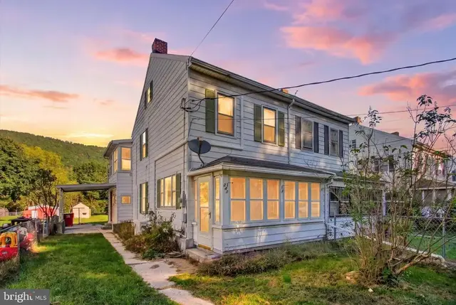 241 Pine Grove Rd, Gardners